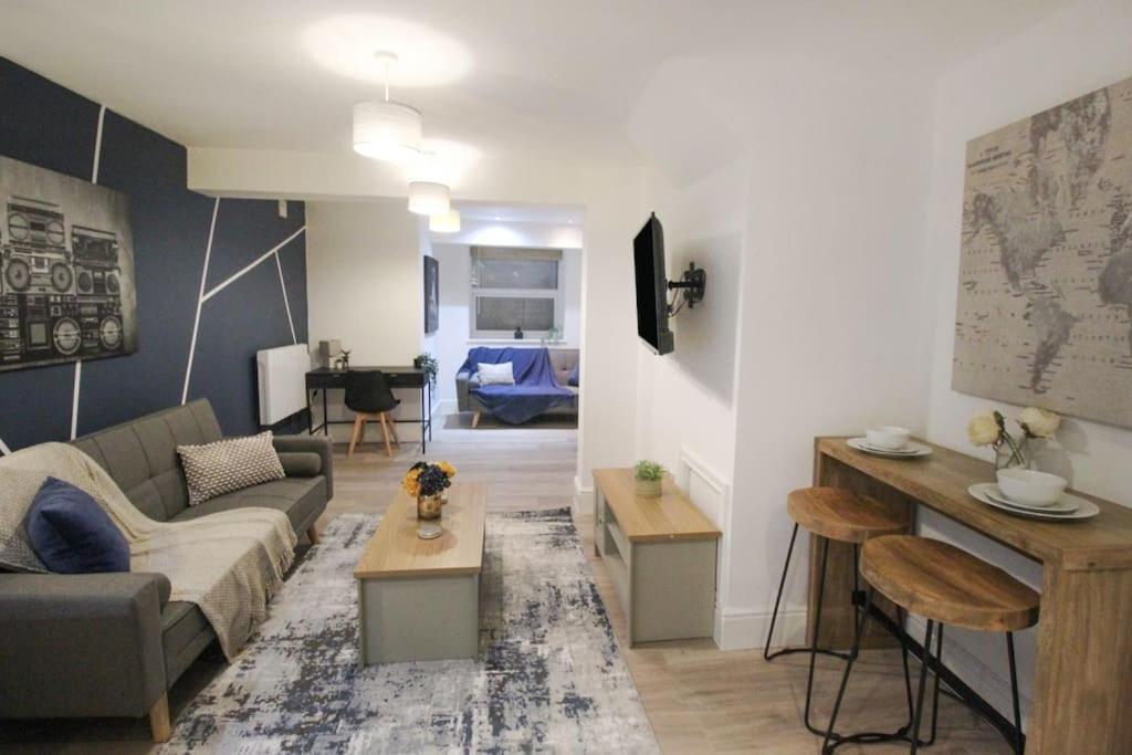 Spacious 1 Bed Apartment 1 Minute Walk From Square Ноттингем Экстерьер фото